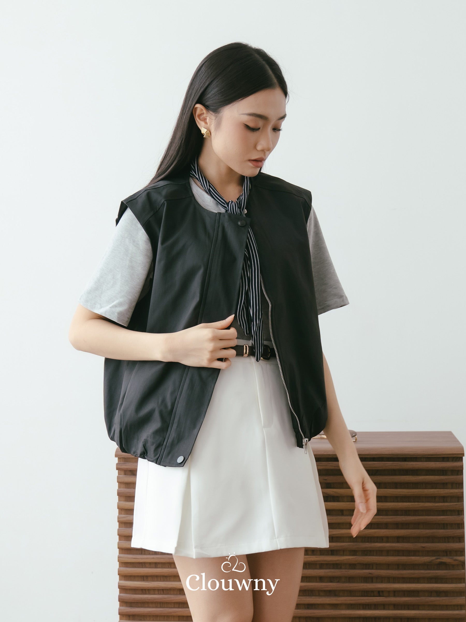 Sander Button Vest - Black